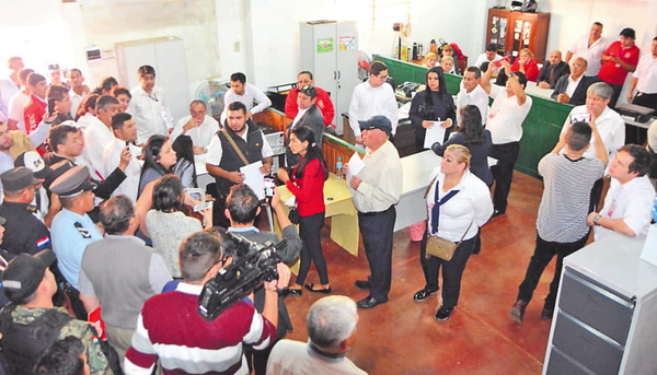 Kelembu con violencia defiende a planilleros | Diario Vanguardia 07