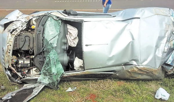 Conductor sale ileso tras brutal vuelco de vehículo | Diario Vanguardia 07