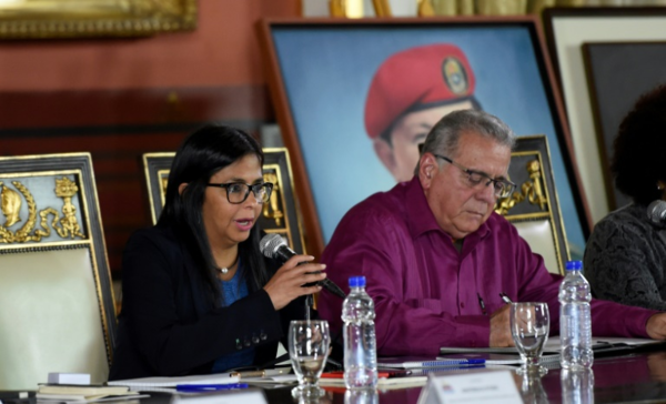 Renuncia el embajador de Venezuela en Italia - Radio 1000 AM