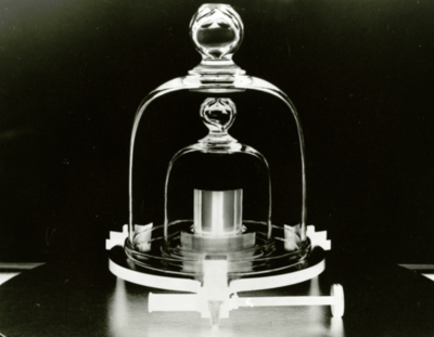 Cambia para siempre el patrón del kilogramo - ADN Paraguayo