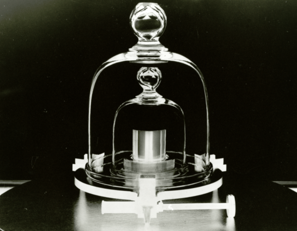 Cambia para siempre el patrón del kilogramo - ADN Paraguayo