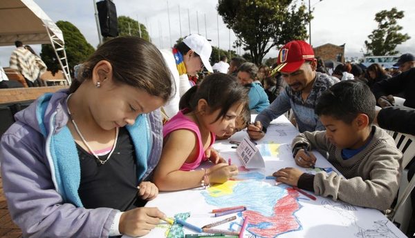 ONU: Venezolanos que huyen de la crisis merecen condición de refugiados