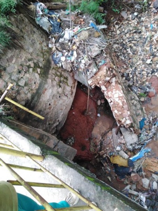 Obra inconclusa y peligrosa en Lambaré - Cronicas Ciudadanas - ABC Color