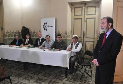 Escritores del Mercosur se reunirán en Asunción - Espectaculos - ABC Color