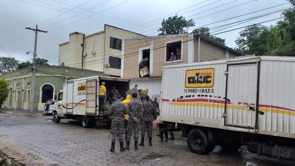 ABC: Llegan las 14 toneladas de donaciones a Pilar - Nacionales - ABC Color