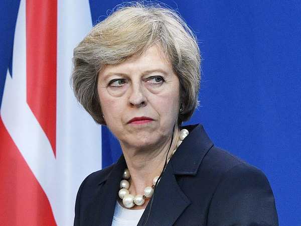 May ofrece "nuevo acuerdo" para tratar de poner fin a punto muerto del Brexit » Ñanduti