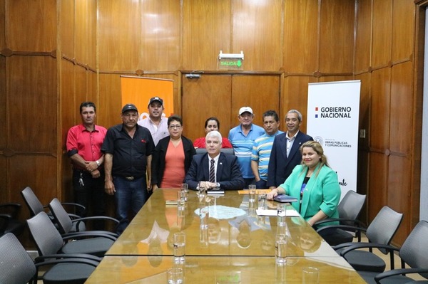 Pobladores de Nueva Toledo piden pavimentación asfáltica al MOPC - ADN Paraguayo