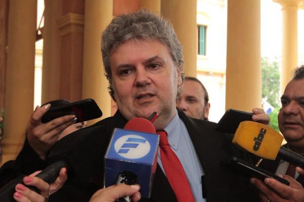 Copaco invirtió en más de 1200 km de fibra óptica para conectividad de casi mil escuelas