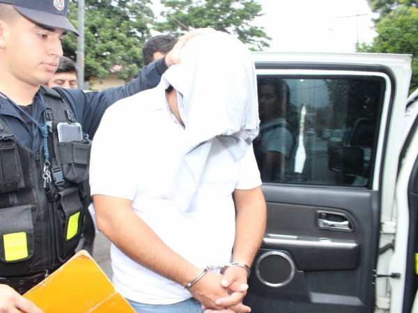 Operativo Espada: Imputan a otro policía por tráfico de drogas