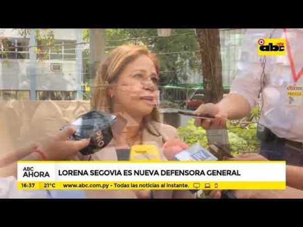 Lorena Segovia es nueva defensora general - Tv - ABC Color