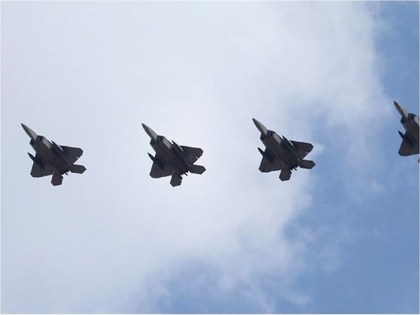 Fuerza Aérea de EEUU intercepta 6 aviones militares rusos cerca de Alaska