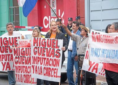 Cambian por una semana a fiscal del caso Cuevas