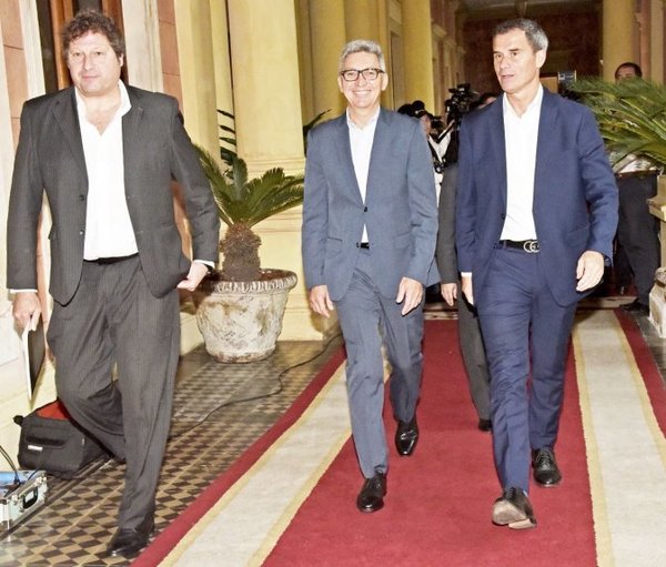 Telecom ratifica inversión en Paraguay - Edicion Impresa - ABC Color
