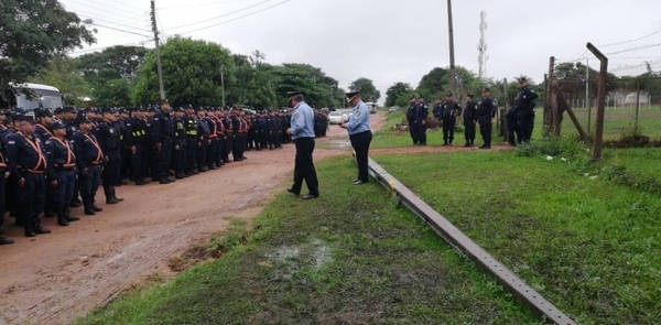 HOY / MRA: casi 700 policías para desalojar a 50 ocupantes