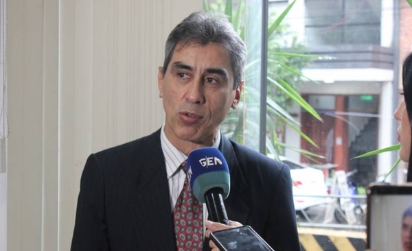 HOY / Plan para matar a exdiputado: piden investigar complicidad de guardiacárceles