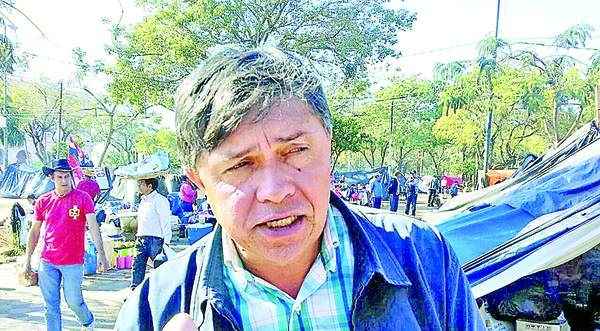 Campesinos se sienten ignorados por el gobierno y amenazan con manifestación - ADN Paraguayo