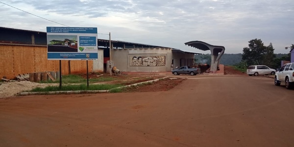 Terminal de buses de Presidente Franco estará lista en 15 días - ADN Paraguayo