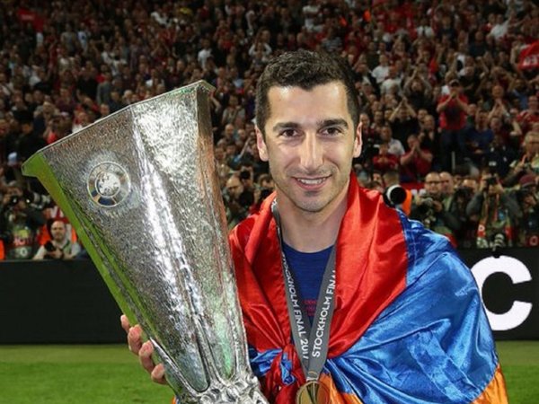 La prensa azerbaiyana cuestiona a Mkhitaryan