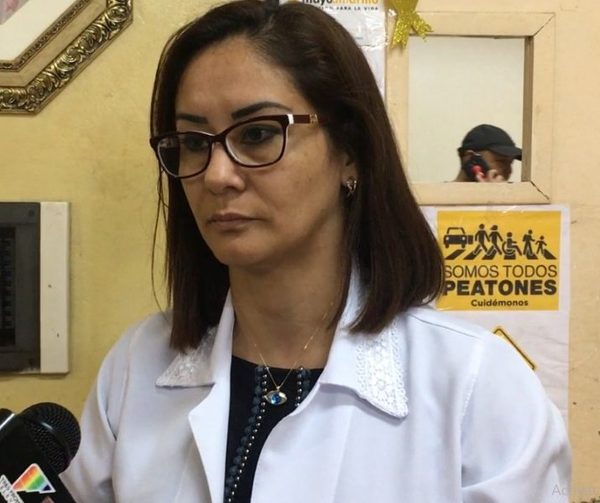 Médicos del Hospital Regional de CDE hacen brazos caídos en rechazo a veto de jubilación