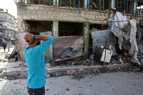 Bombardeos en bastión yihadista de Siria dejan 18 civiles muertos