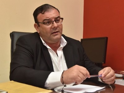 Diputado Rivas analizará acogerse o no a un proceso abreviado