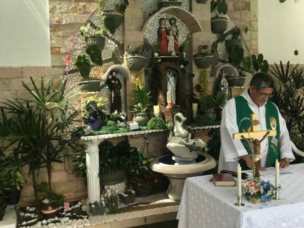 Monseñor Valenzuela será testigo en el juicio oral contra el pa'i Silvestre Olmedo