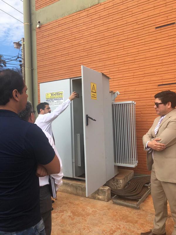 Buscan identificar a 20 comerciantes por sustracción de energía eléctrica - ADN Paraguayo