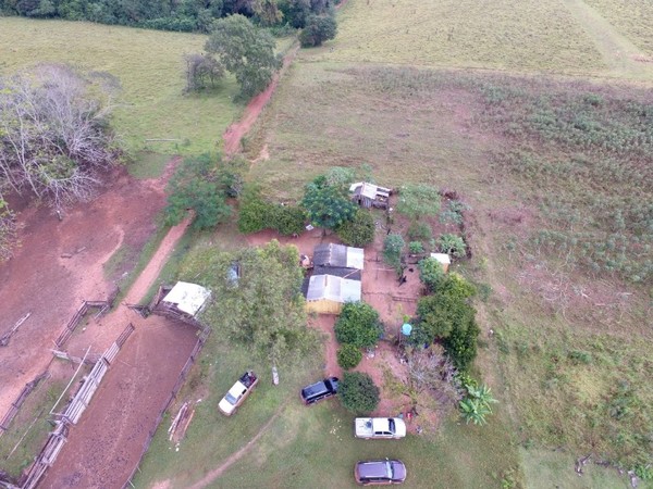 Senabico toma posesión de establecimiento rural empleado supuestamente para el narcotráfico - Radio 1000 AM