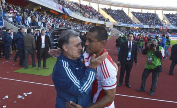 HOY / Cinco guaraníes en el equipo ideal del Tata Martino