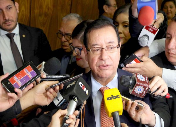 Cuevas dice ser inocente y un perseguido político