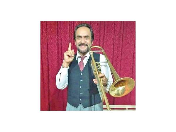 José Asunción Flores revive en la Manzana con una obra