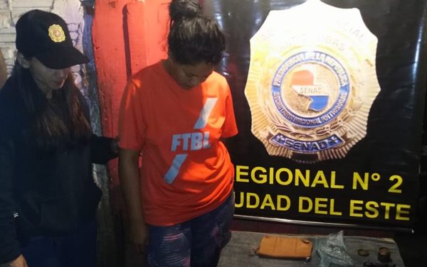 Detienen a distribuidora de drogas en Ciudad del Este