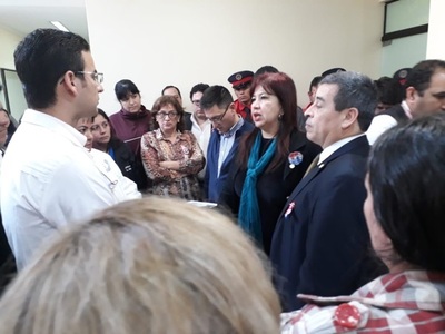 Exigen que unos 100 rubros sean destinados a médicos - ADN Paraguayo