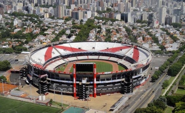 HOY / Mundial 2030: Argentina es el país con más sedes en la chapa sudamericana