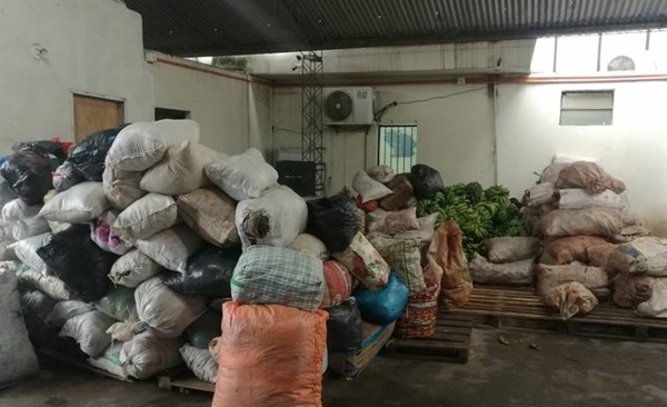 HOY / Campesinos de San Pedro donan sus productos a damnificados por la crecida del río