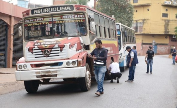 Realizan controles preventivos del transporte público