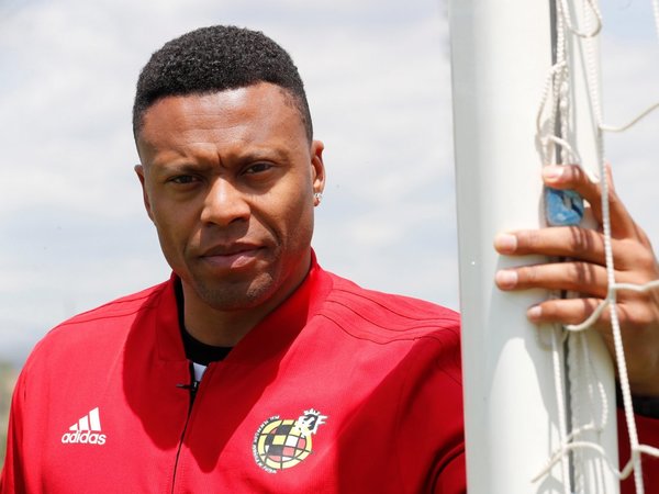 Julio Baptista anuncia su retiro