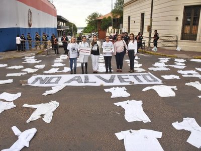 Hacienda insiste en que ley de jubilación médica es insostenible