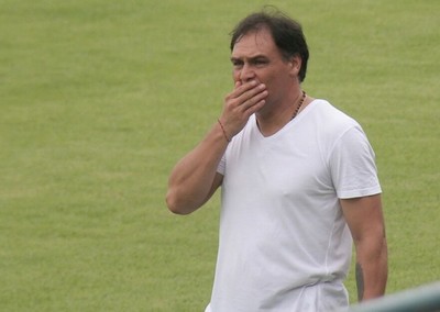 Despidieron a “Chito” Ayala y buscan nuevo DT en Capiatá - ADN Paraguayo