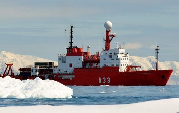 Buque científico navega en la Antártida donde hace solo 10 años era imposible - Ciencia - ABC Color