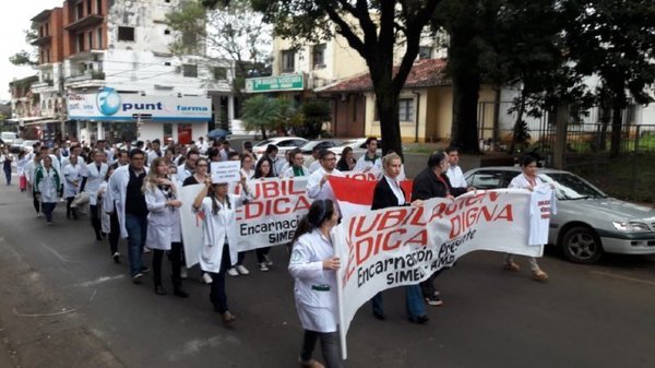 Congreso rechaza veto y rige jubilación médica con 30 años de aporte - Digital Misiones