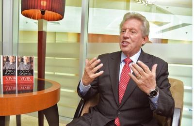 Convenio con John Maxwell será laico, según MEC - 730am - ABC Color