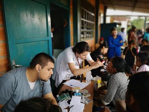 Gobierno entrega 25 toneladas de medicamentos al bajo Chaco