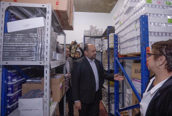 Entregan 25 toneladas de medicamentos a Presidente Hayes - ADN Paraguayo