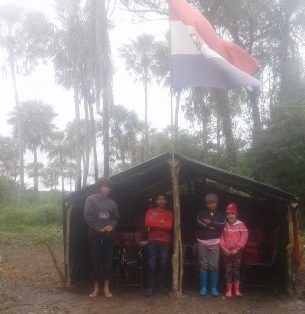 Clases bajo una carpa - Nacionales - ABC Color