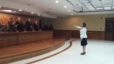 Ministra de Defensa Pública proyecta mejorar servicio y reestructurar la institución - .::RADIO NACIONAL::.