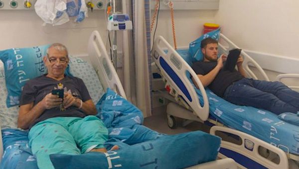 Primer trasplante de venas vivas salva de amputación a hombre en Israel