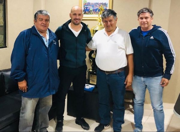 Paredes asume en Independiente - Deportes - ABC Color