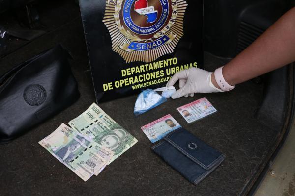 Capturan a distribuidor de cocaína en shopping de Asunción - ADN Paraguayo
