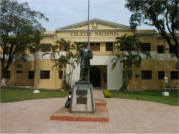 Docentes realizan paro en CNC y denuncian violencia de alumnos